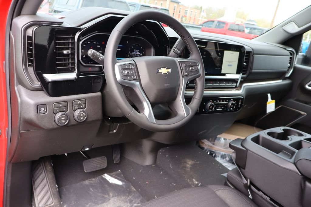 New 2026 Chevrolet Silverado 3500 LT w/ Convenience Package AWD/4WD image 5