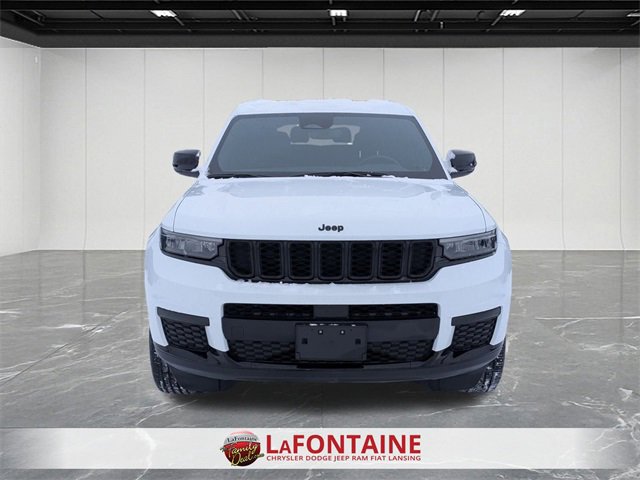 Certified 2024 Jeep Grand Cherokee L Laredo image 8