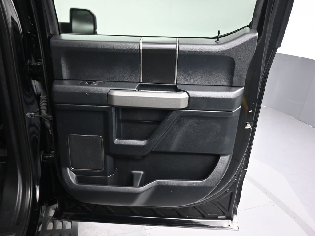 Used 2018 Ford F150 Raptor w/ Equipment Group 802A Luxury image 46