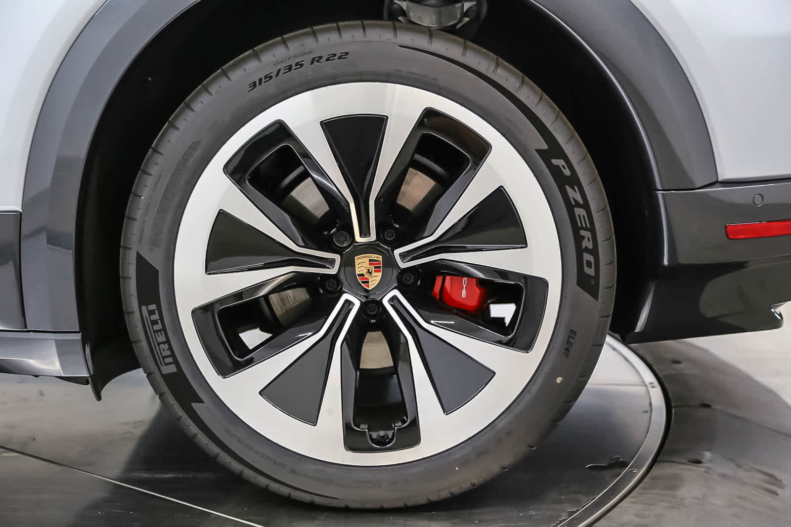 New 2026 Porsche Cayenne S AWD/4WD image 13