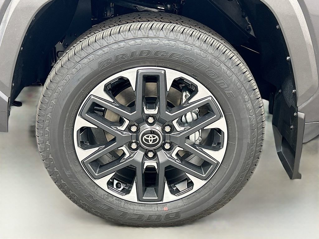 New 2026 Toyota Tundra Limited AWD/4WD image 8