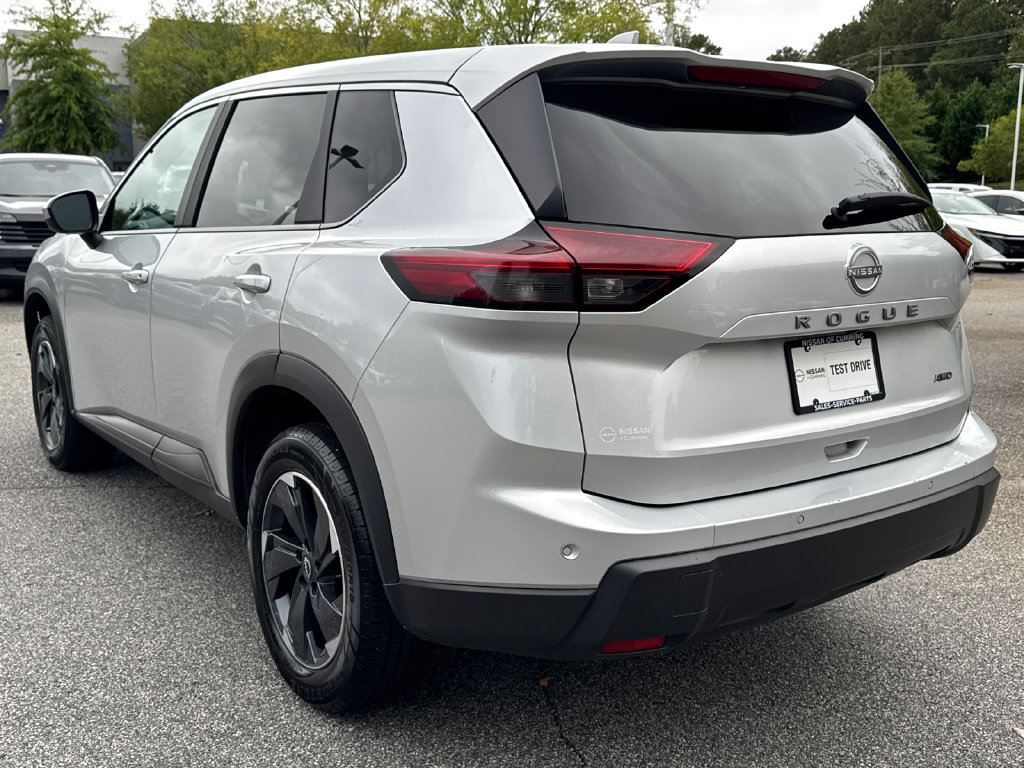 Certified 2025 Nissan Rogue SV AWD/4WD image 10