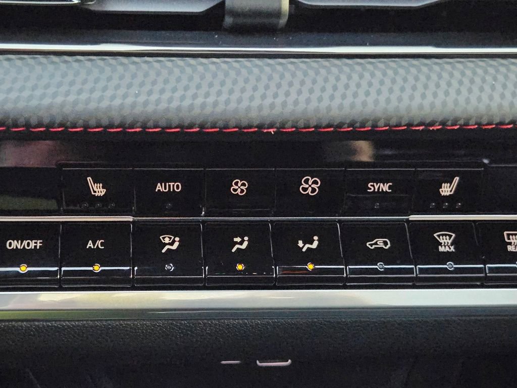 New 2026 Chevrolet Equinox RS image 24