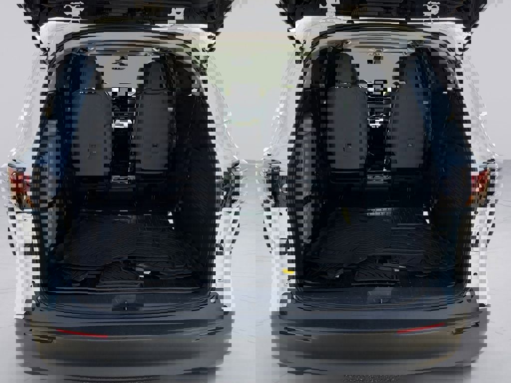 Used 2025 Toyota Sienna LE w/ LE Plus Package image 19