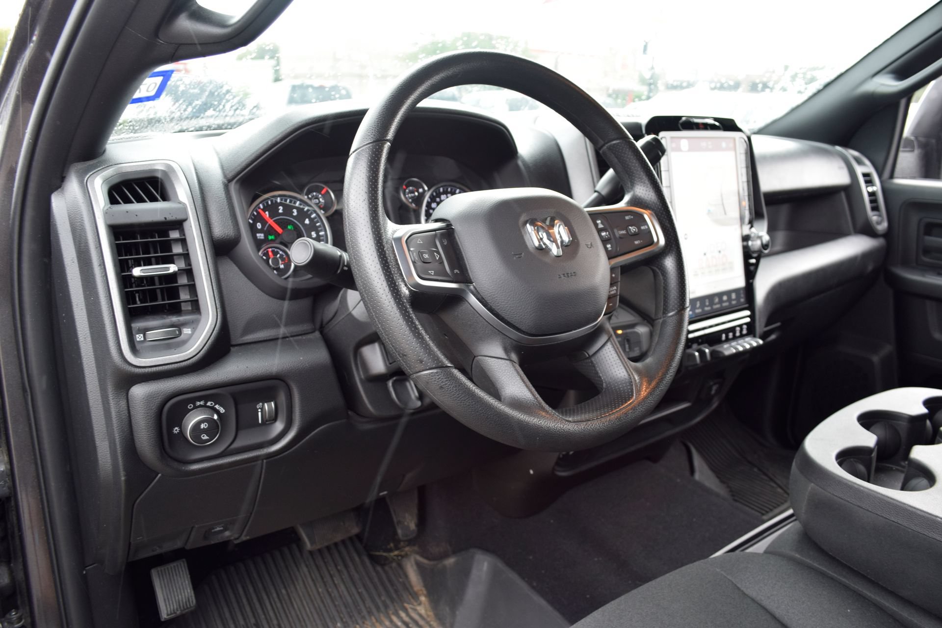 Used 2025 RAM 2500 Tradesman AWD/4WD image 15