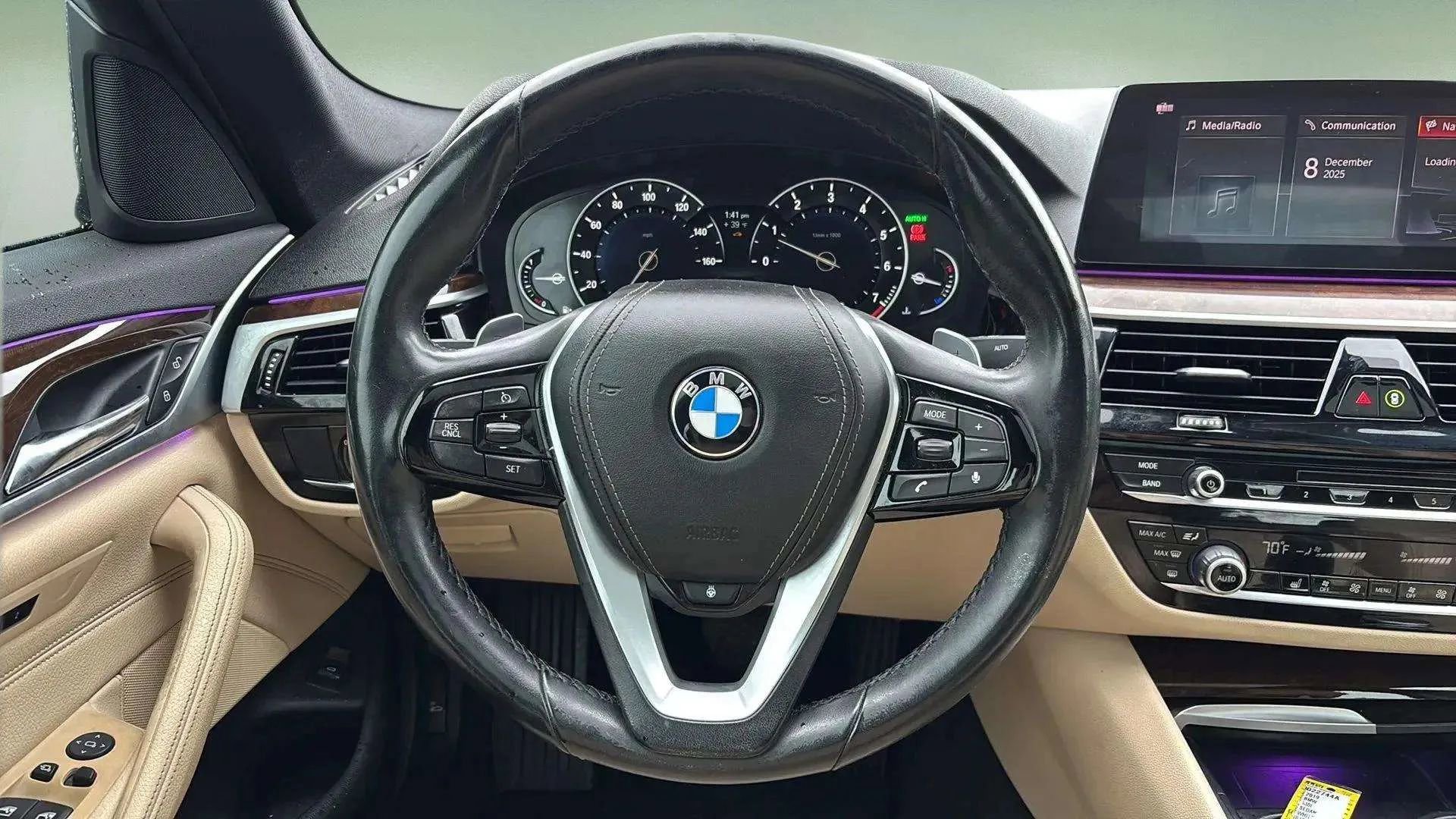 Used 2019 BMW 530i w/ Convenience Package image 36