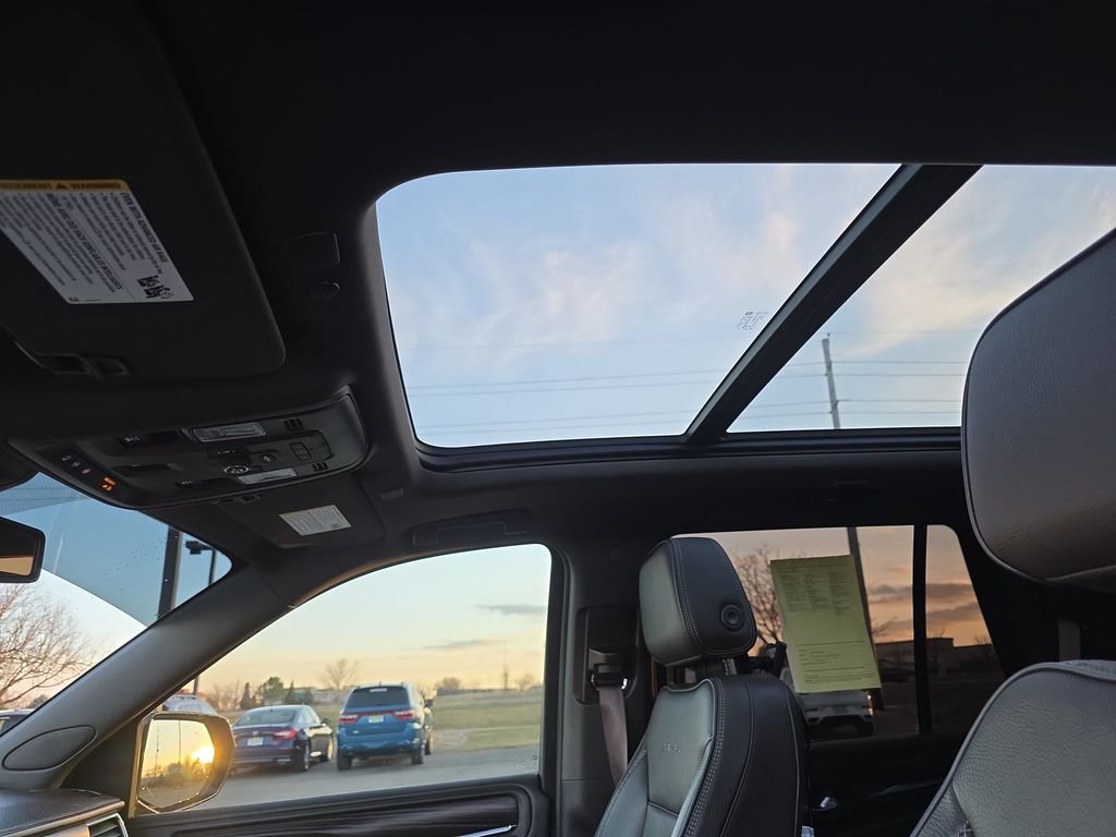 Used 2021 GMC Yukon Denali image 21