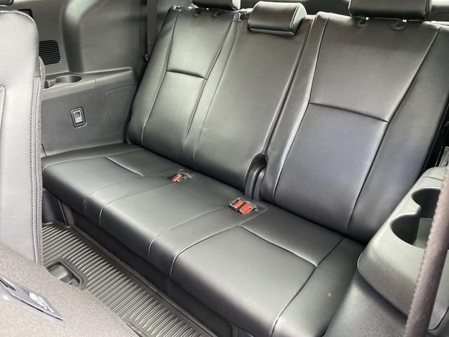 New 2026 Toyota Highlander XLE AWD/4WD image 8