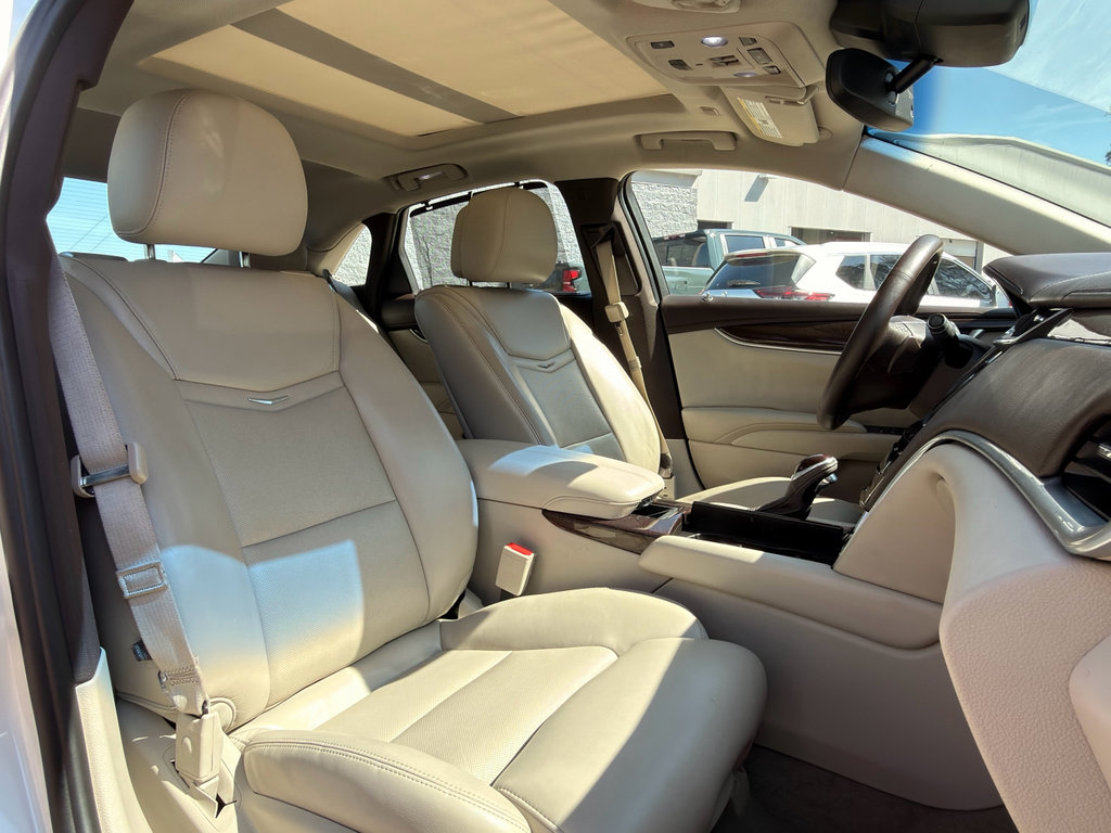 Used 2013 Cadillac XTS Premium image 15