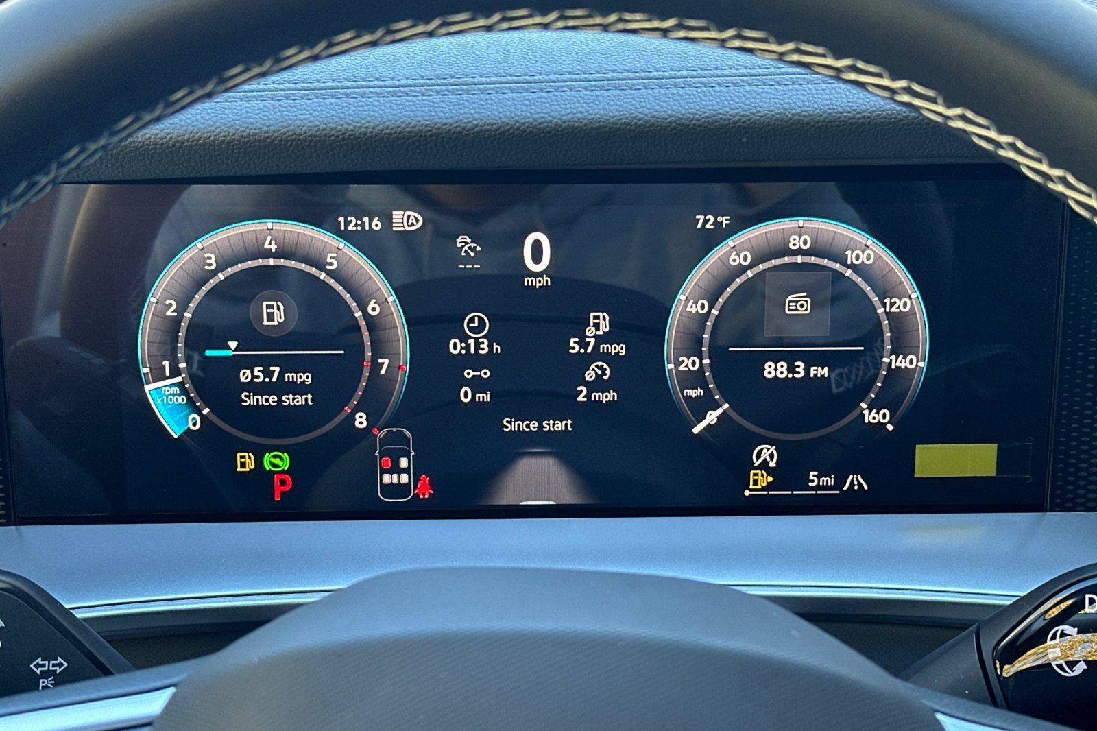 New 2026 Volkswagen Tiguan SE image 23