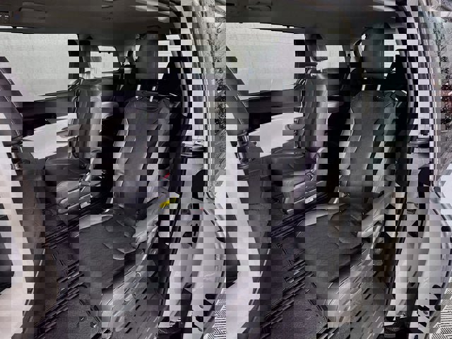 Certified 2024 Kia Carnival EX image 23