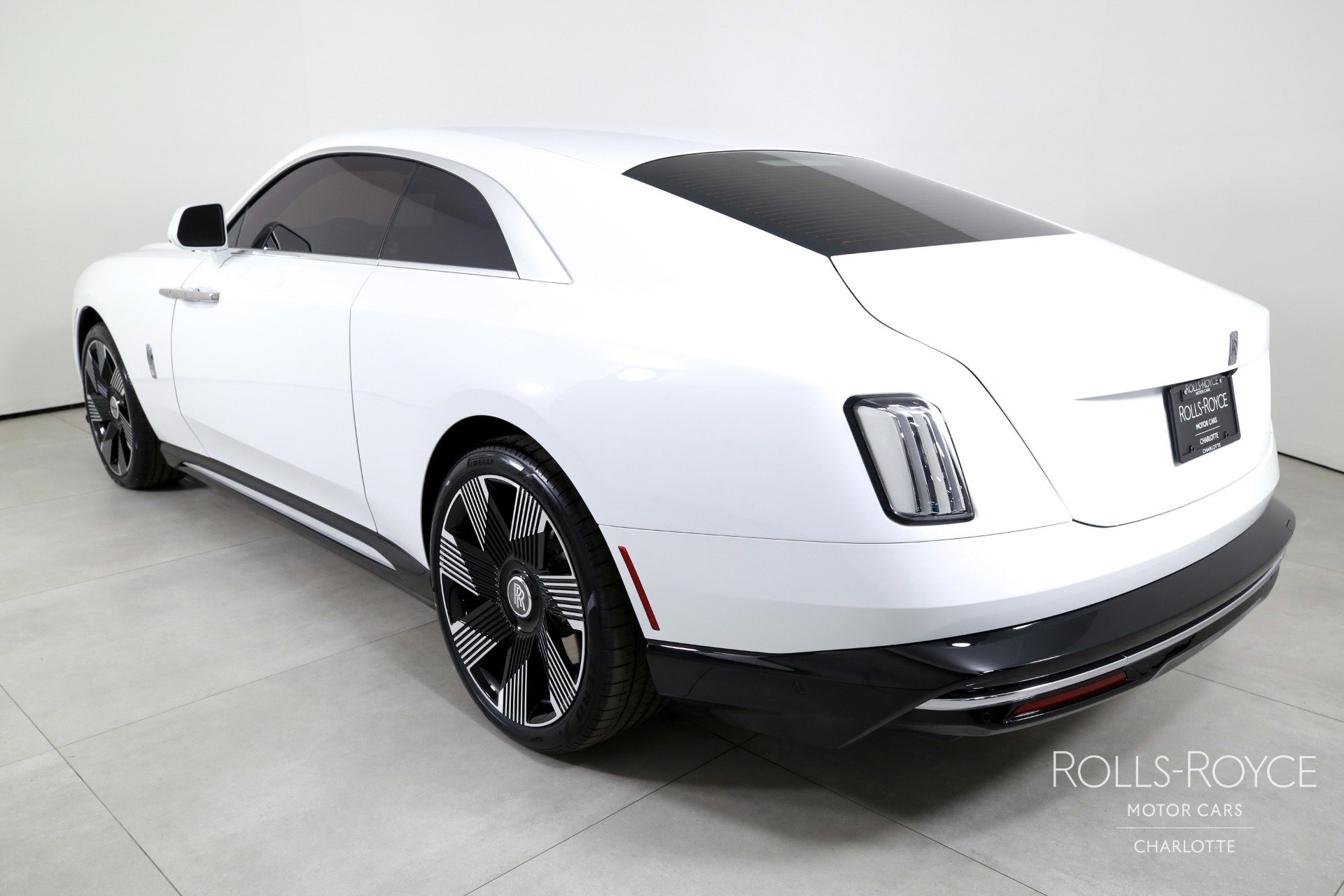 Used 2024 Rolls-Royce Spectre w/ Spectre Launch Package image 8