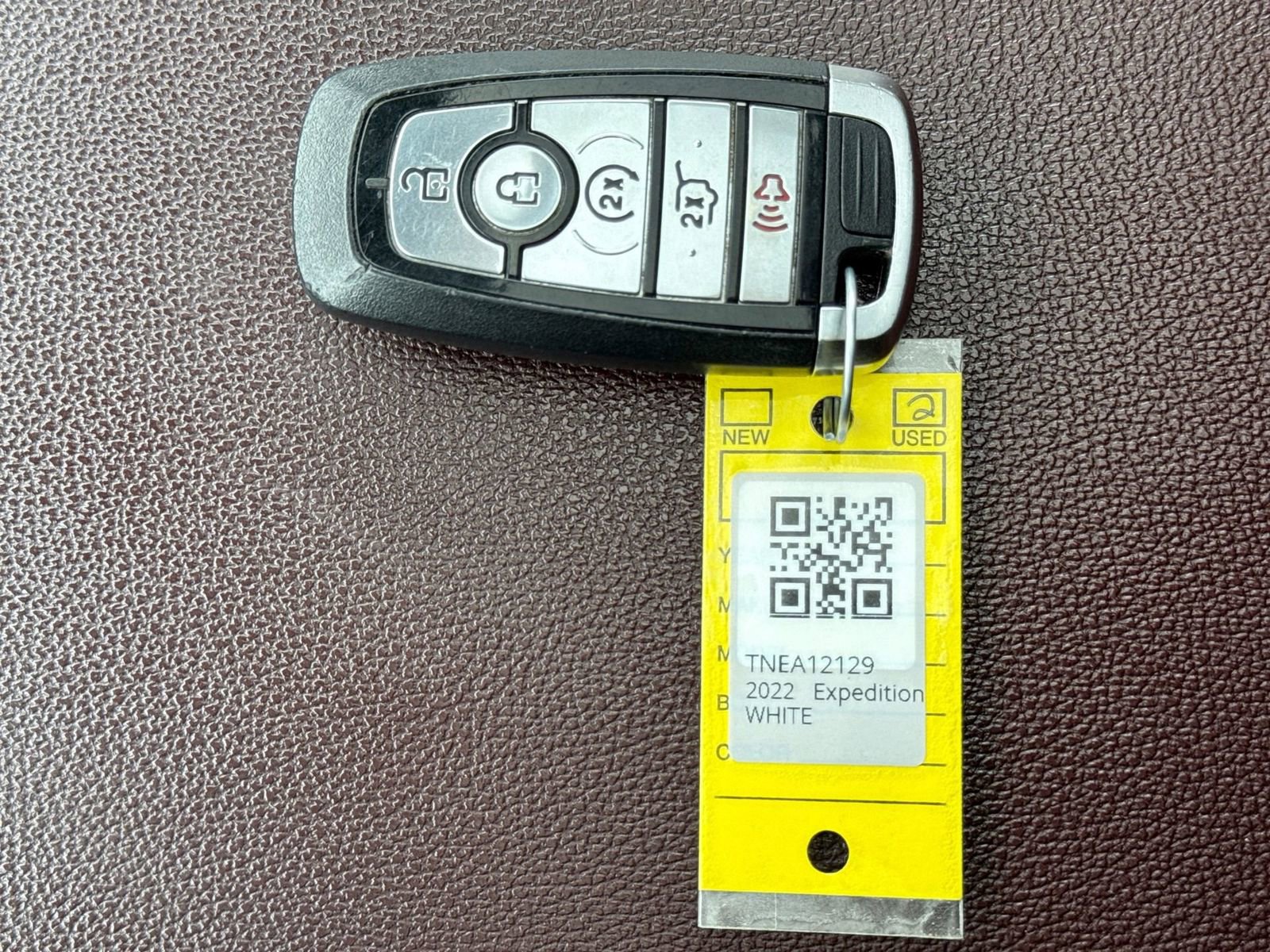 Used 2022 Ford Expedition Limited image 36