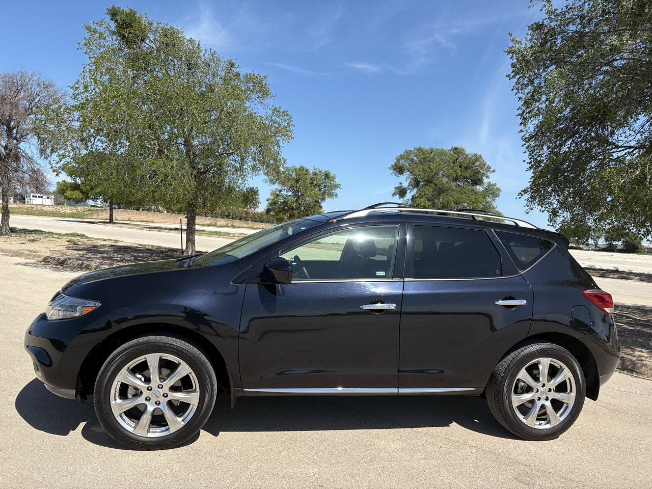Used 2012 Nissan Murano LE w/ Platinum Pkg FWD image 6