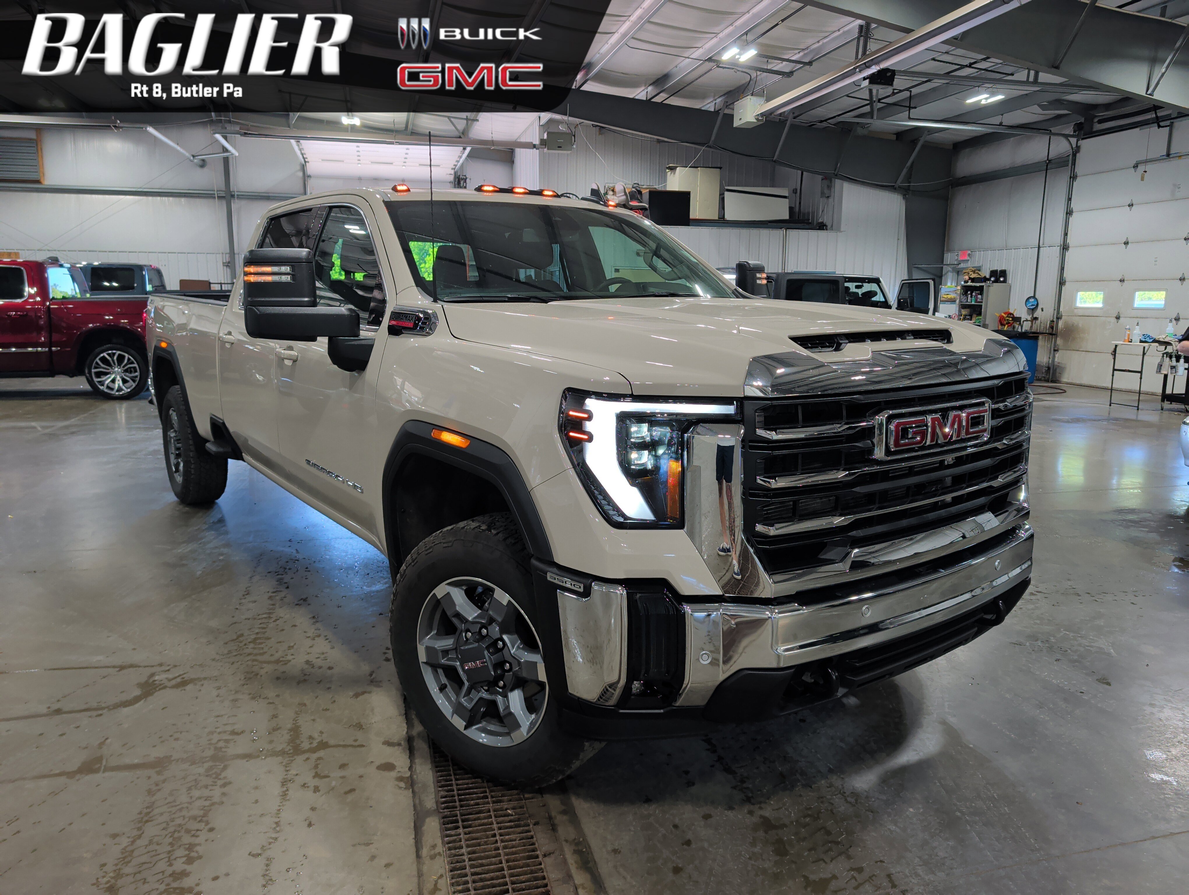 Used 2026 GMC Sierra 3500 SLE w/ SLE Value Package AWD/4WD image 1