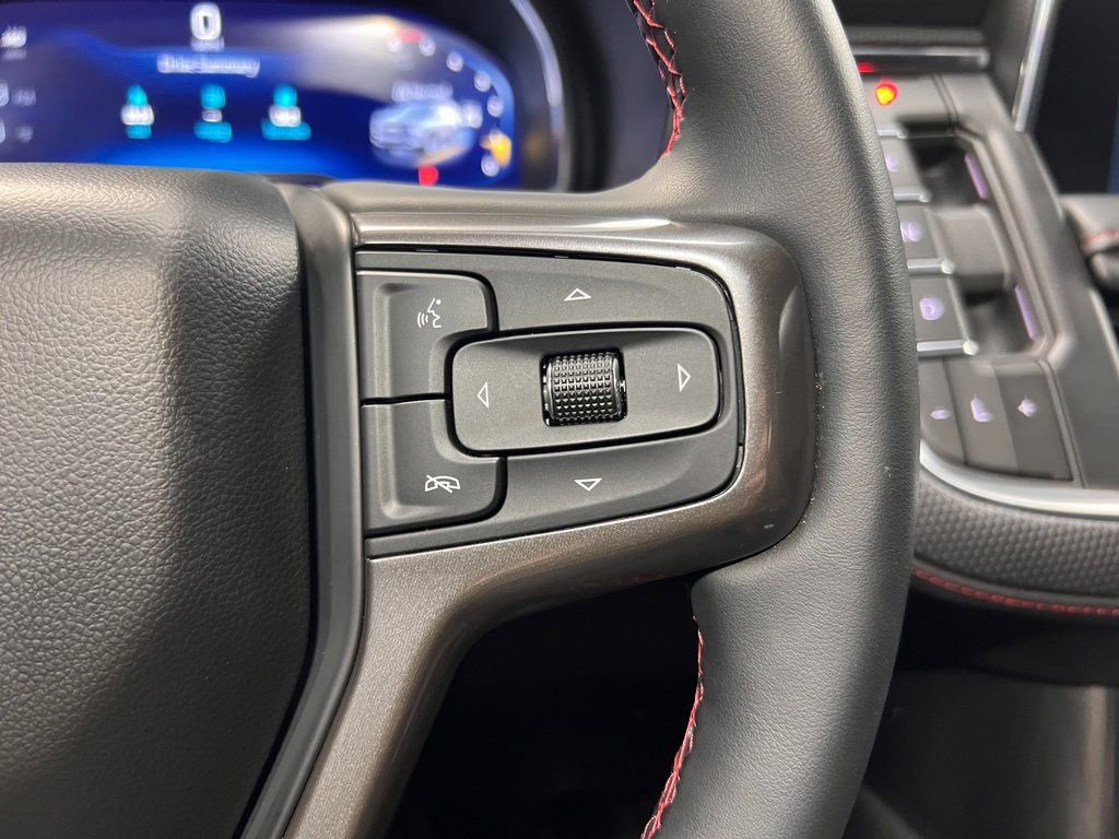 Used 2024 Chevrolet Suburban RST w/ Luxury Package image 20