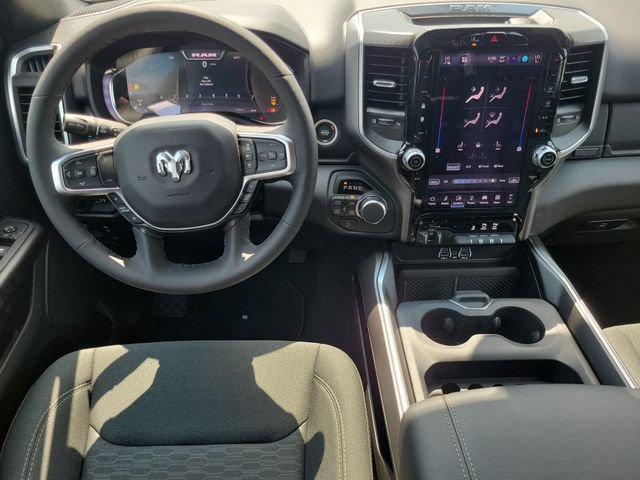 New 2026 RAM 1500 Big Horn AWD/4WD image 13
