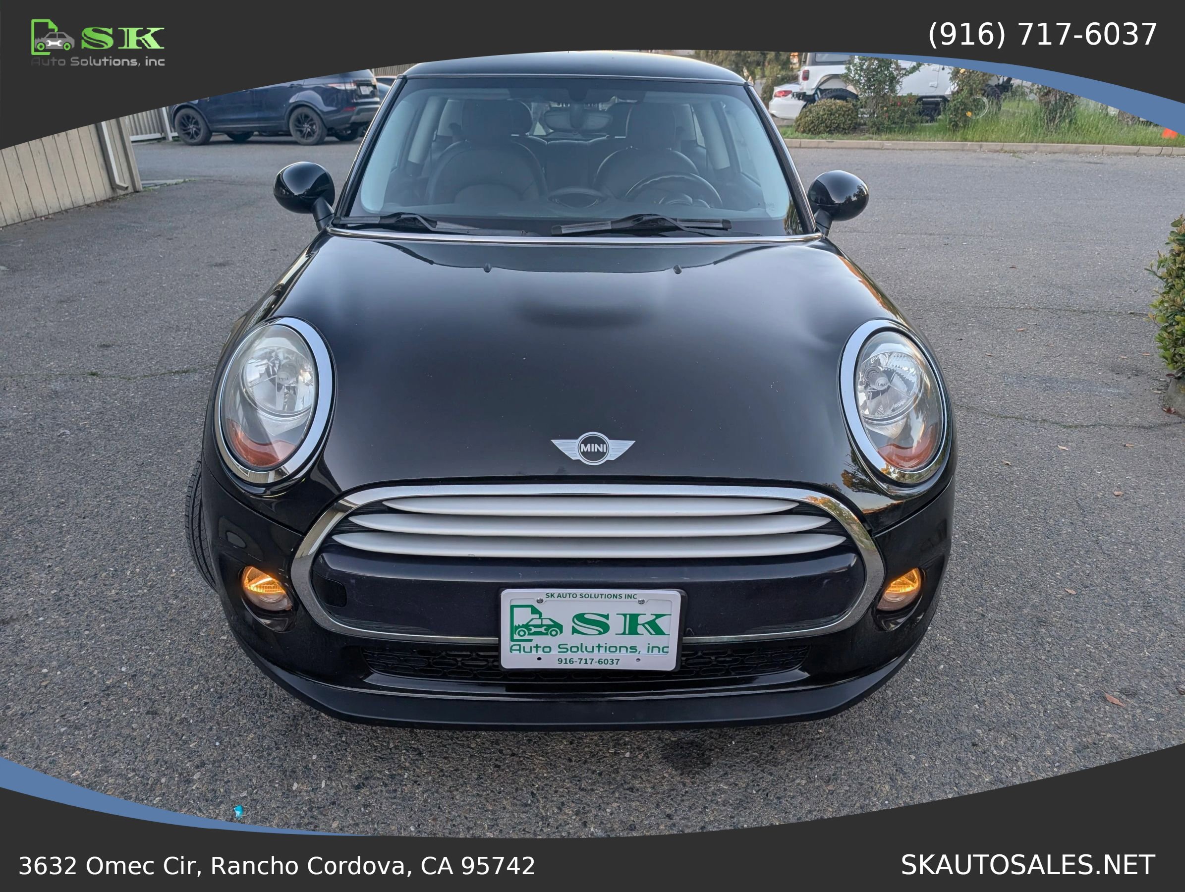 Used 2014 MINI Cooper 2-Door Hardtop image 3