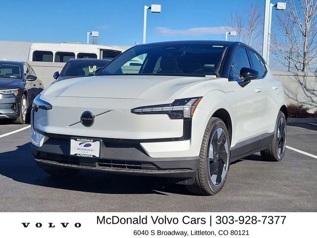 New 2026 Volvo EX30 Plus w/ Protection Package Premier