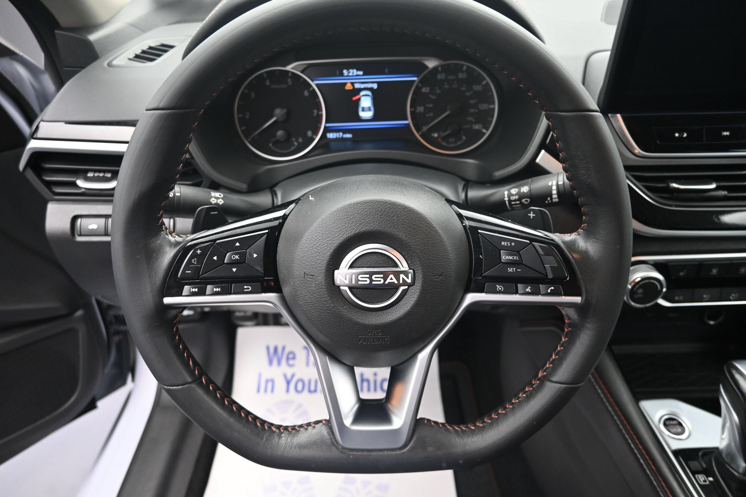 Used 2023 Nissan Altima 2.5 SR w/ SR Premium Package FWD image 12