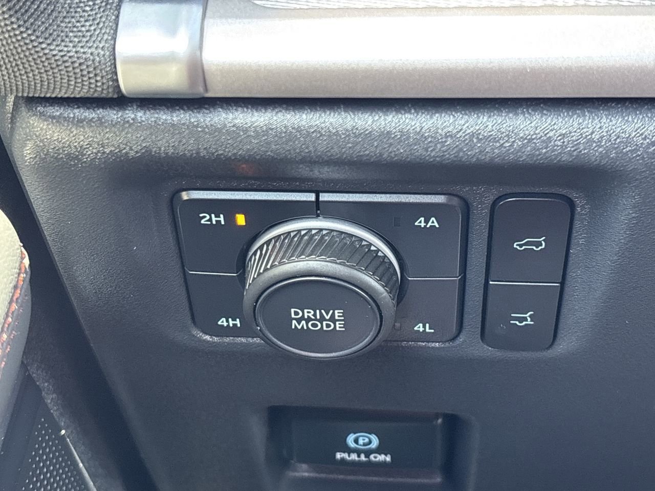 Used 2025 Ford Expedition Max Active image 29
