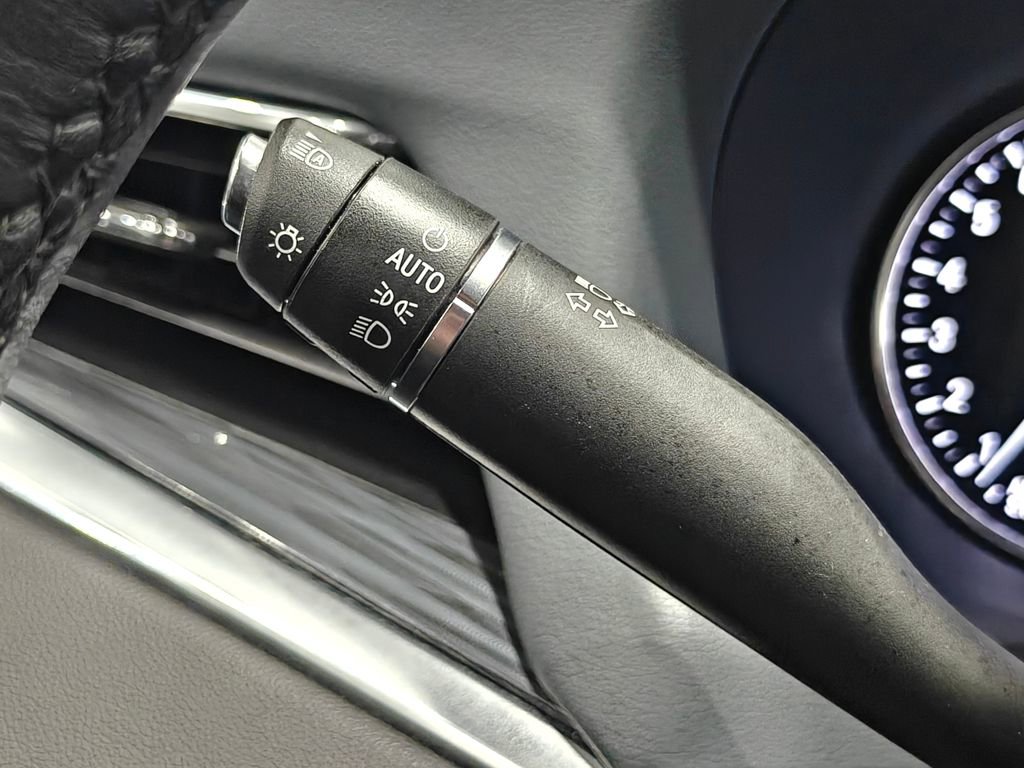 Used 2024 Buick Enclave Premium image 62