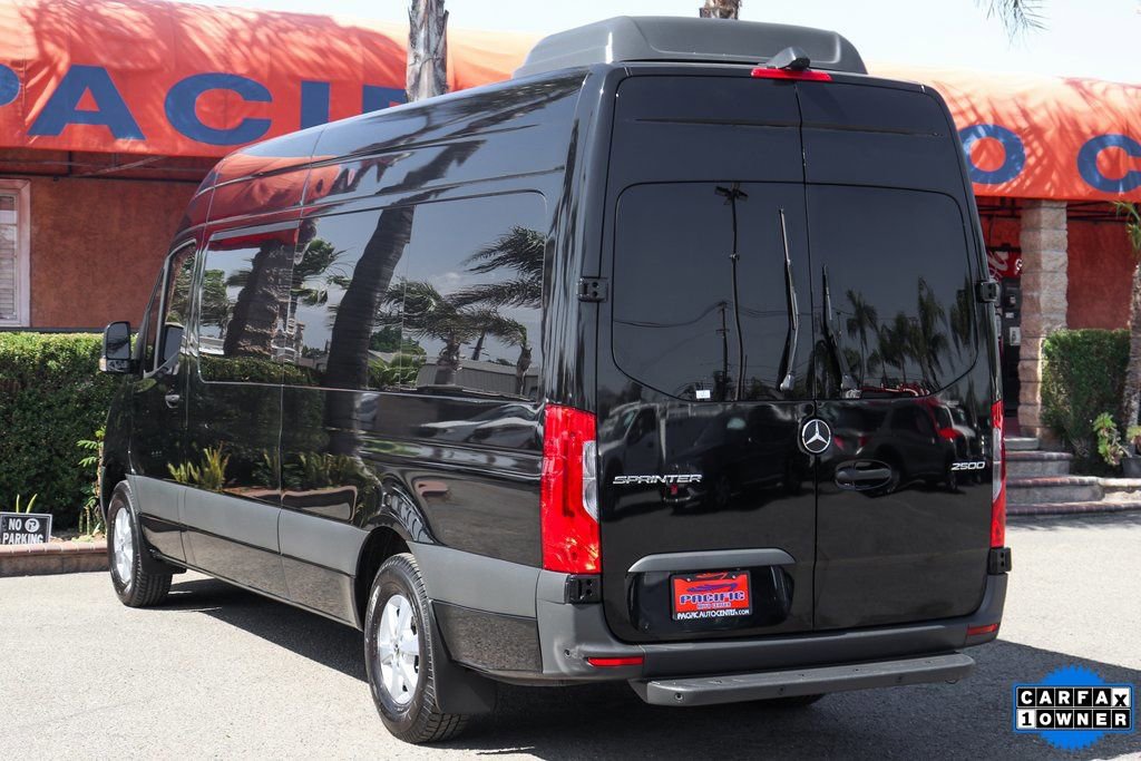 Used 2023 Mercedes-Benz Sprinter 2500 image 6