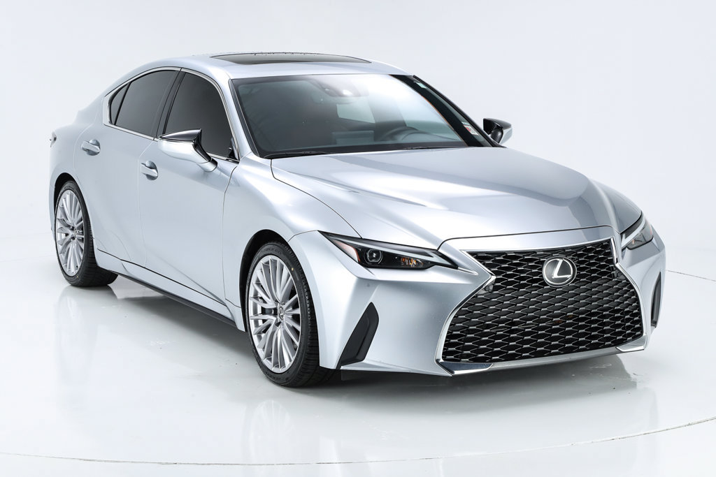 Used 2025 Lexus IS 300 w/ Premium Package RWD image 58