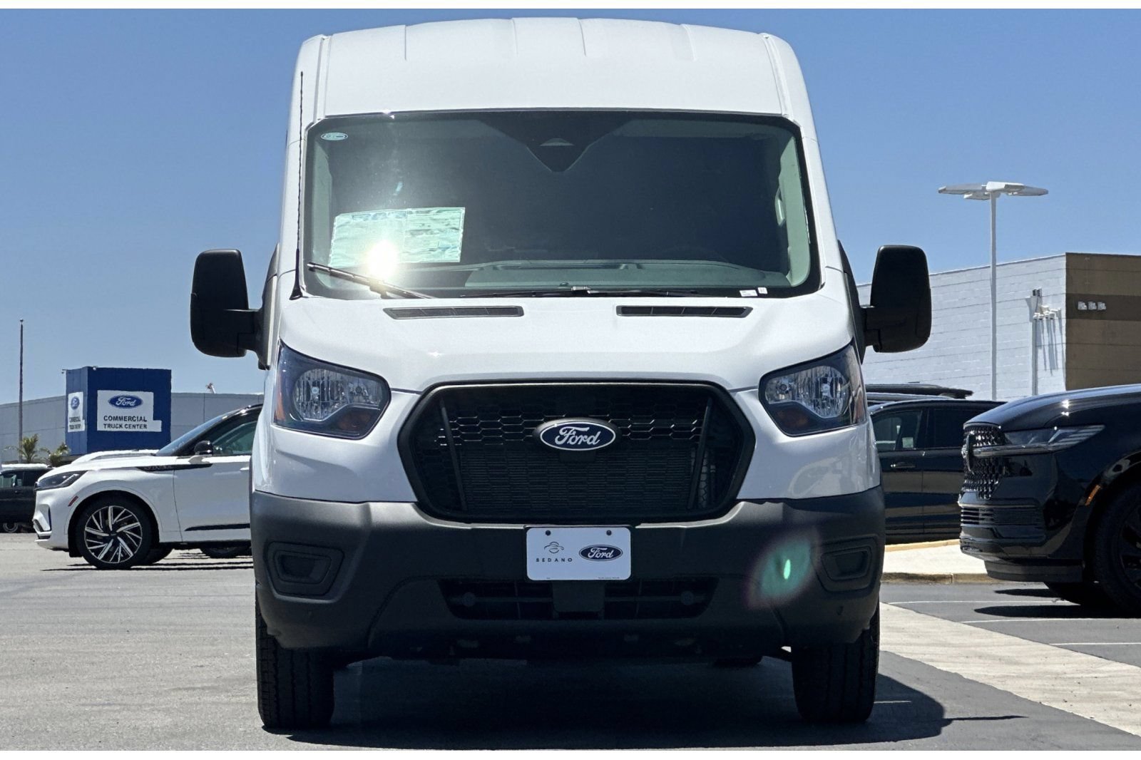 New 2026 Ford Transit 250 148 Medium Roof w/ Load Area Protection Package RWD image 8