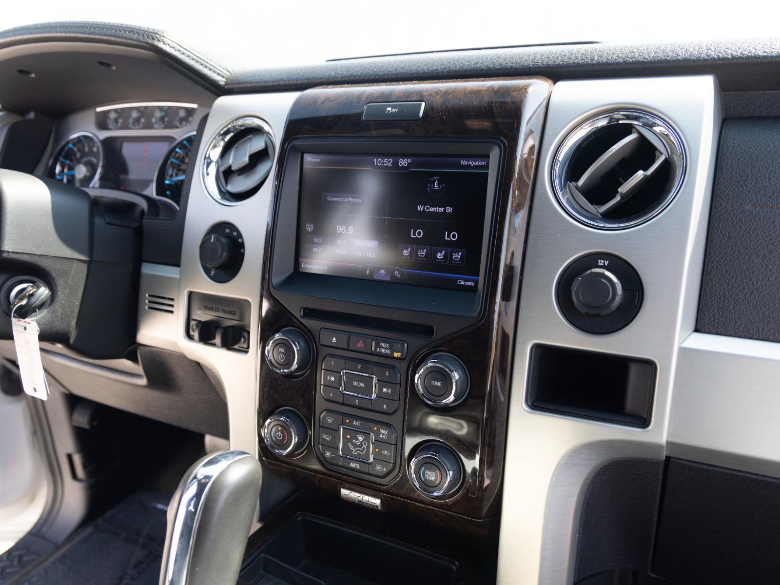 Used 2013 Ford F150 Platinum AWD/4WD image 25