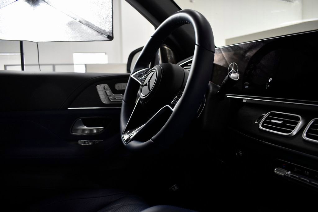 Certified 2026 Mercedes-Benz Maybach GLS 600 4MATIC image 53