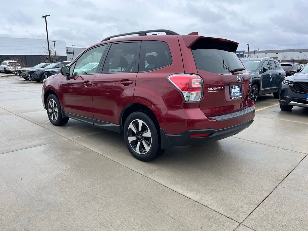 Used 2017 Subaru Forester 2.5i Premium w/ All-Weather Package image 6