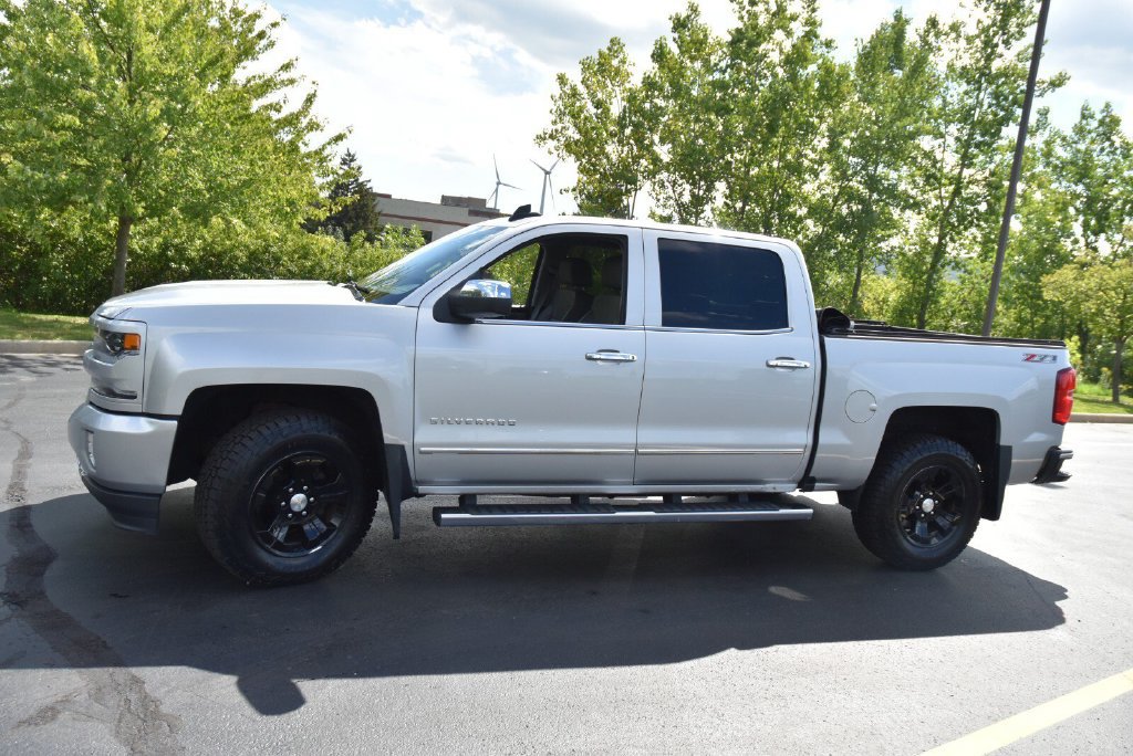 Used 2016 Chevrolet Silverado 1500 LTZ Z71 AWD/4WD image 11