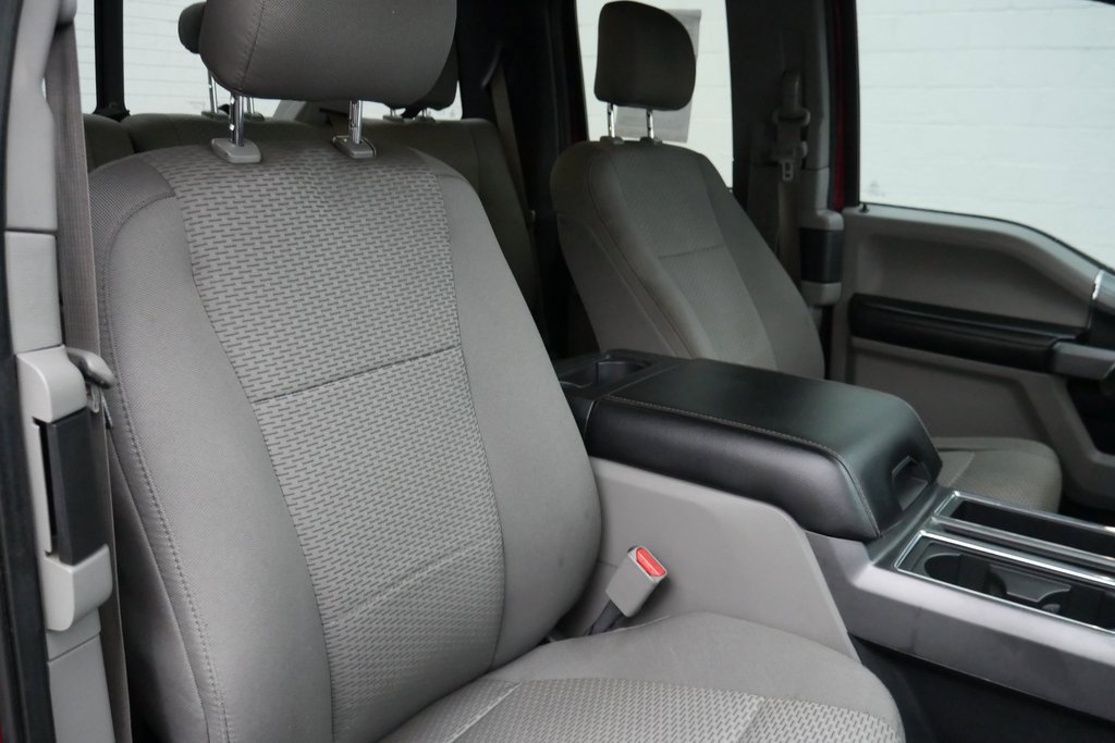 Used 2016 Ford F150 XLT w/ Equipment Group 302A Luxury image 22