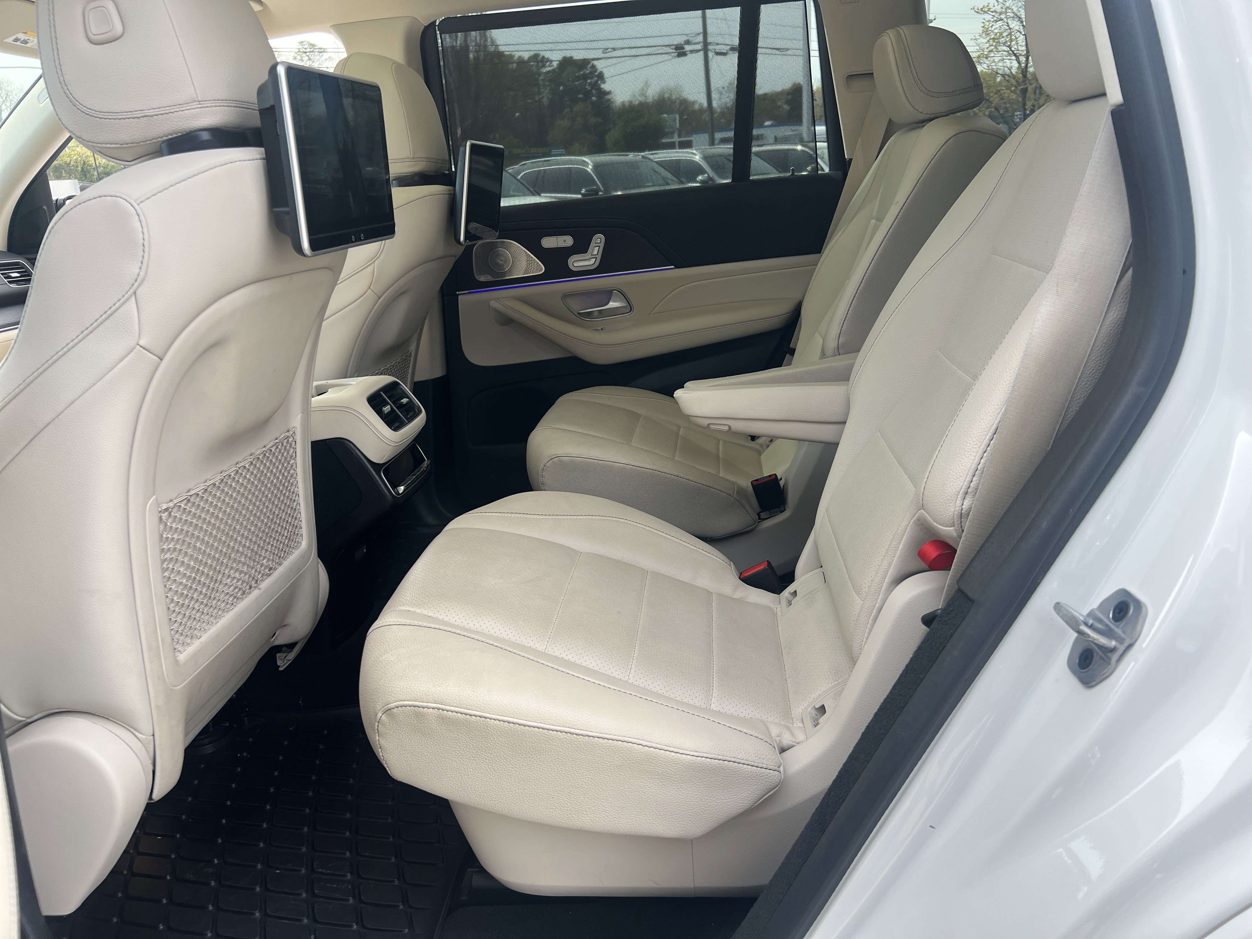 Used 2023 Mercedes-Benz GLS 450 450 image 31