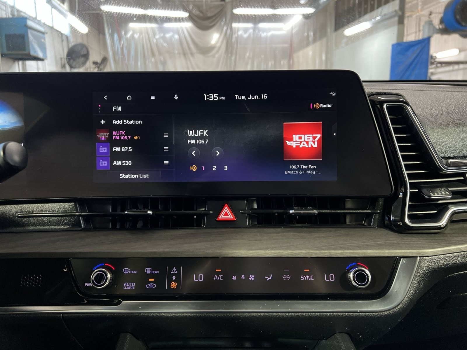 Used 2023 Kia Sportage X-Pro Prestige AWD/4WD image 18