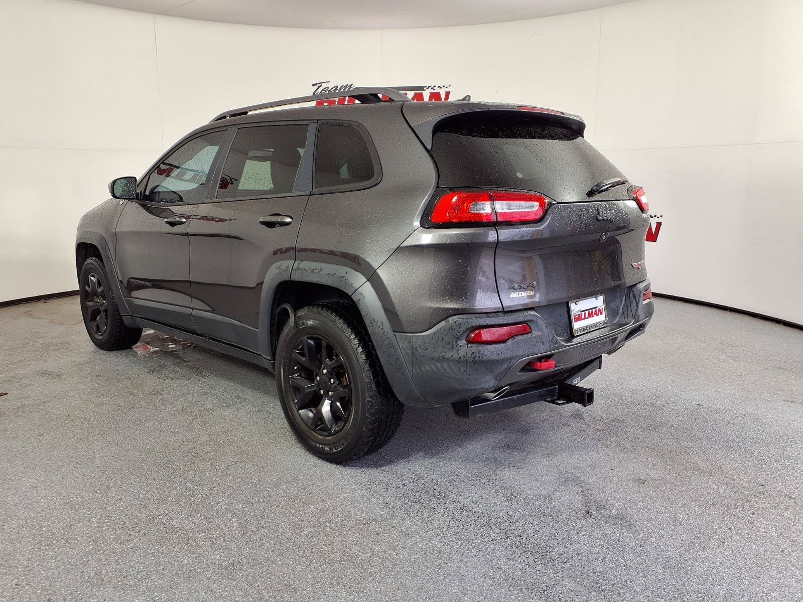 Used 2015 Jeep Cherokee Trailhawk w/ Comfort/Convenience Group AWD/4WD image 9