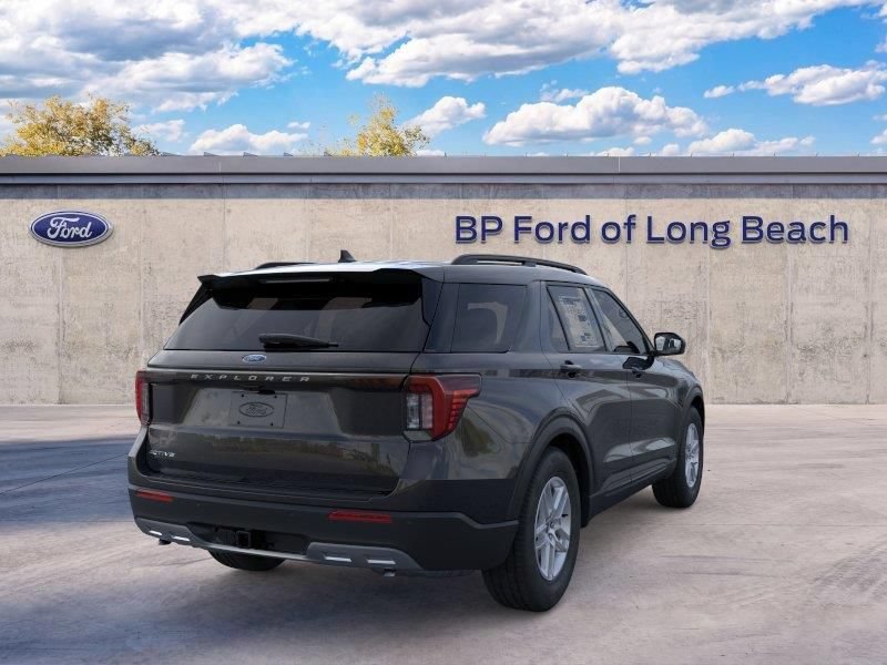 New 2026 Ford Explorer Active w/ Active Comfort Package RWD image 8