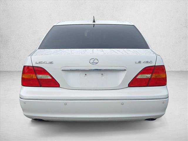 Used 2003 Lexus LS 430 w/ Navigation/Mark Levinson Pkg RWD image 6
