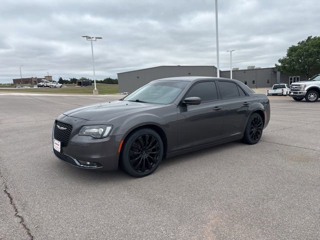 Used 2018 Chrysler 300 S