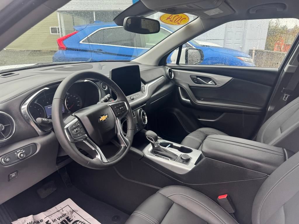 Used 2024 Chevrolet Blazer LT image 9