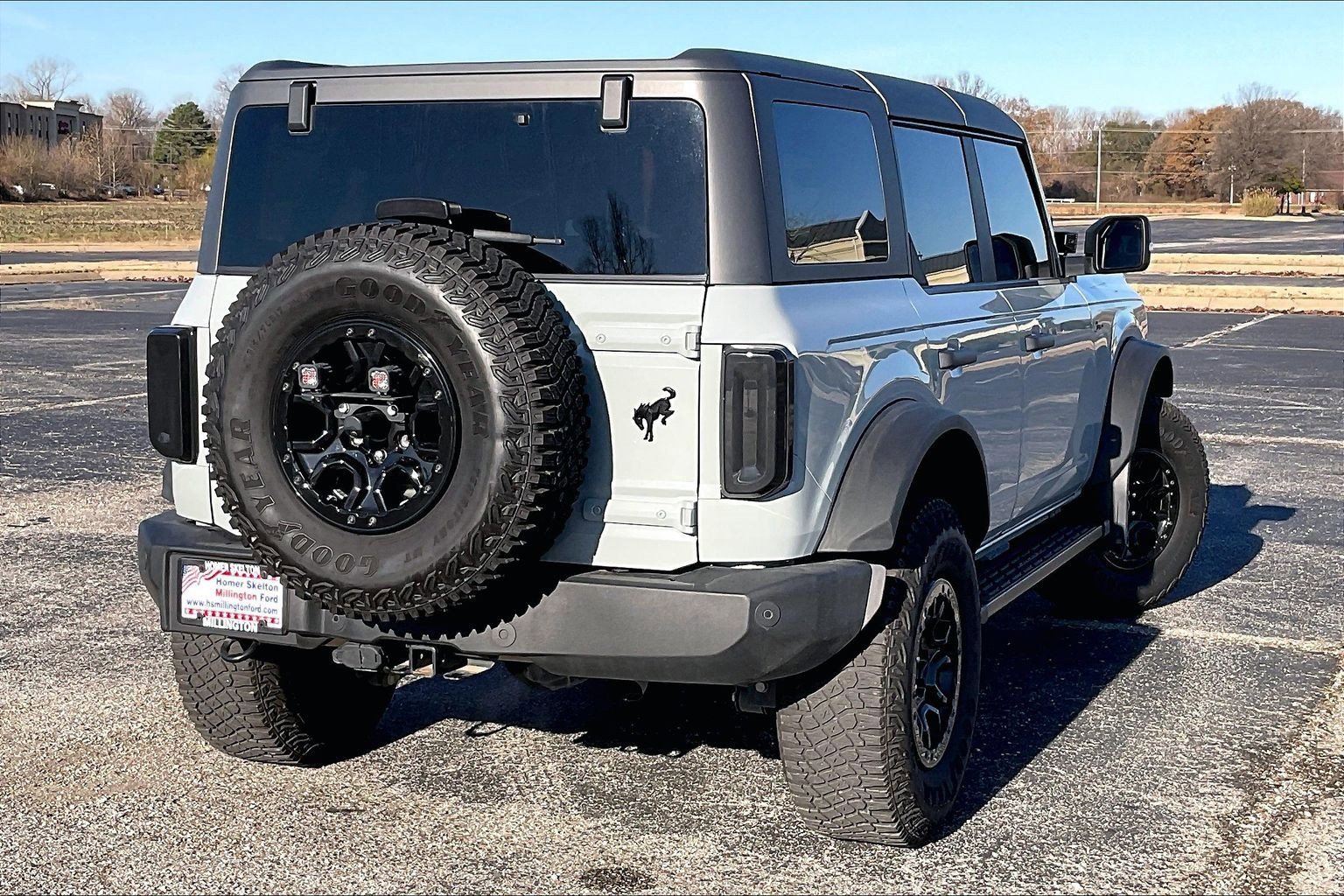 Used 2023 Ford Bronco Wildtrak image 5