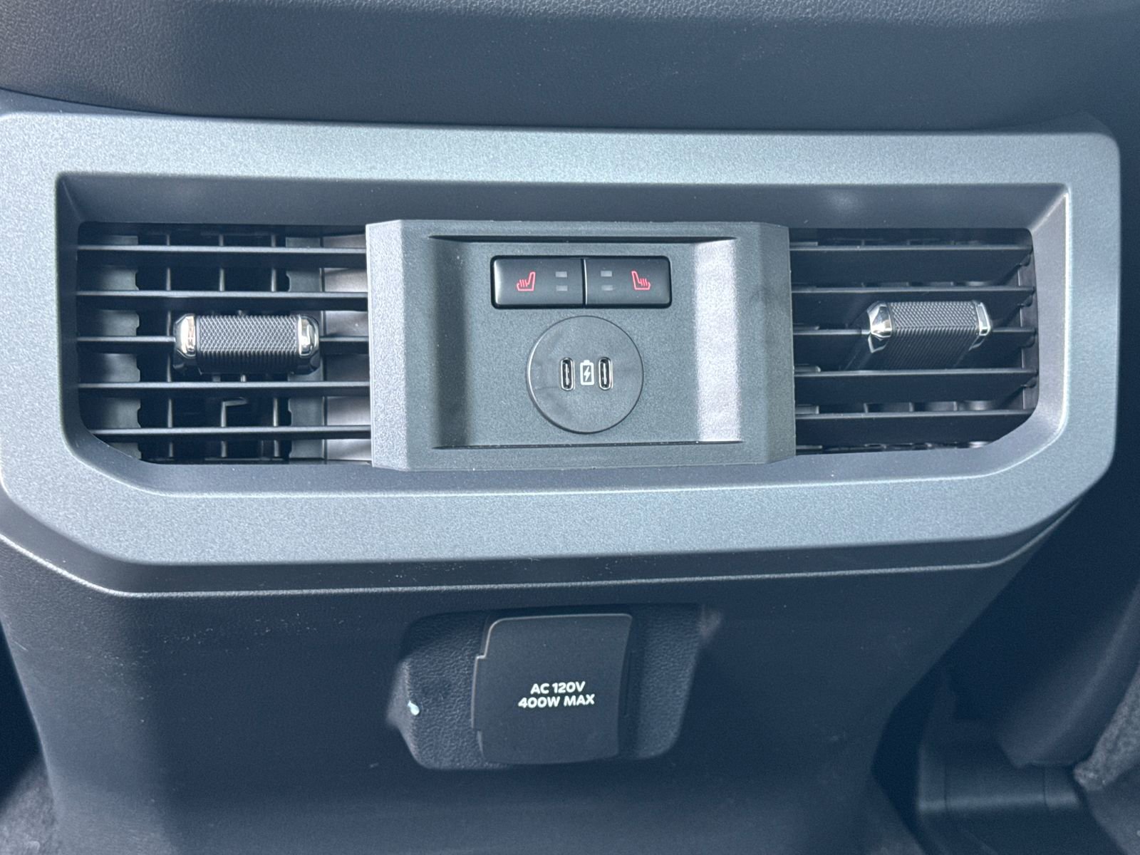 New 2025 Ford F250 Lariat w/ Lariat Ultimate Package image 22