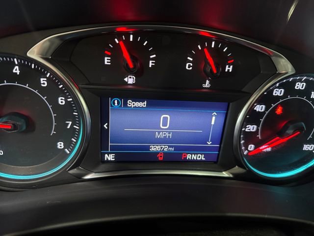 Used 2022 Chevrolet Equinox RS image 2