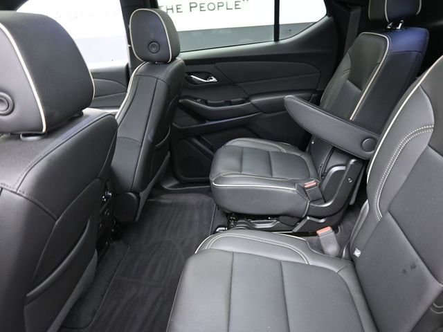 Used 2023 Chevrolet Traverse Premier w/ LPO, Cargo Package image 24