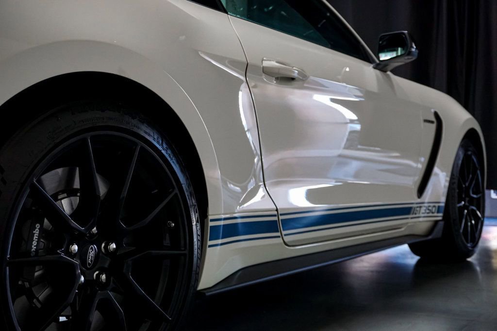 Used 2020 Ford Mustang Shelby GT350 w/ Technology Package image 52