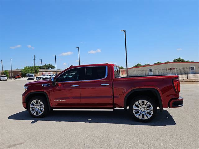 Used 2021 GMC Sierra 1500 Denali w/ Denali Ultimate Package RWD image 2