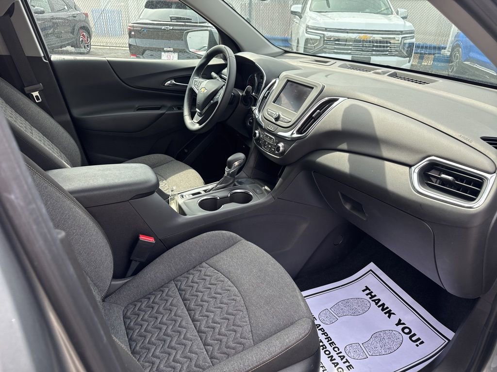 Used 2024 Chevrolet Equinox LT FWD image 10