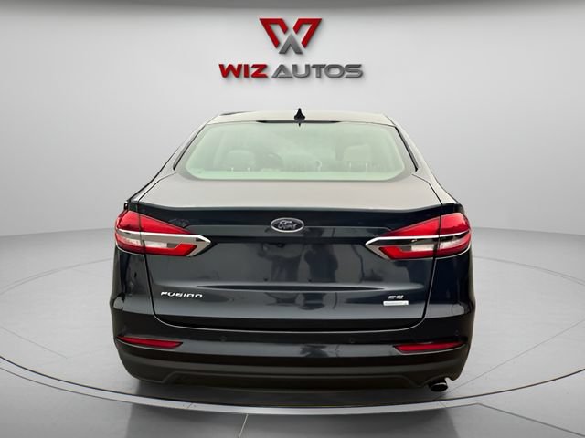 Used 2020 Ford Fusion SE FWD image 3