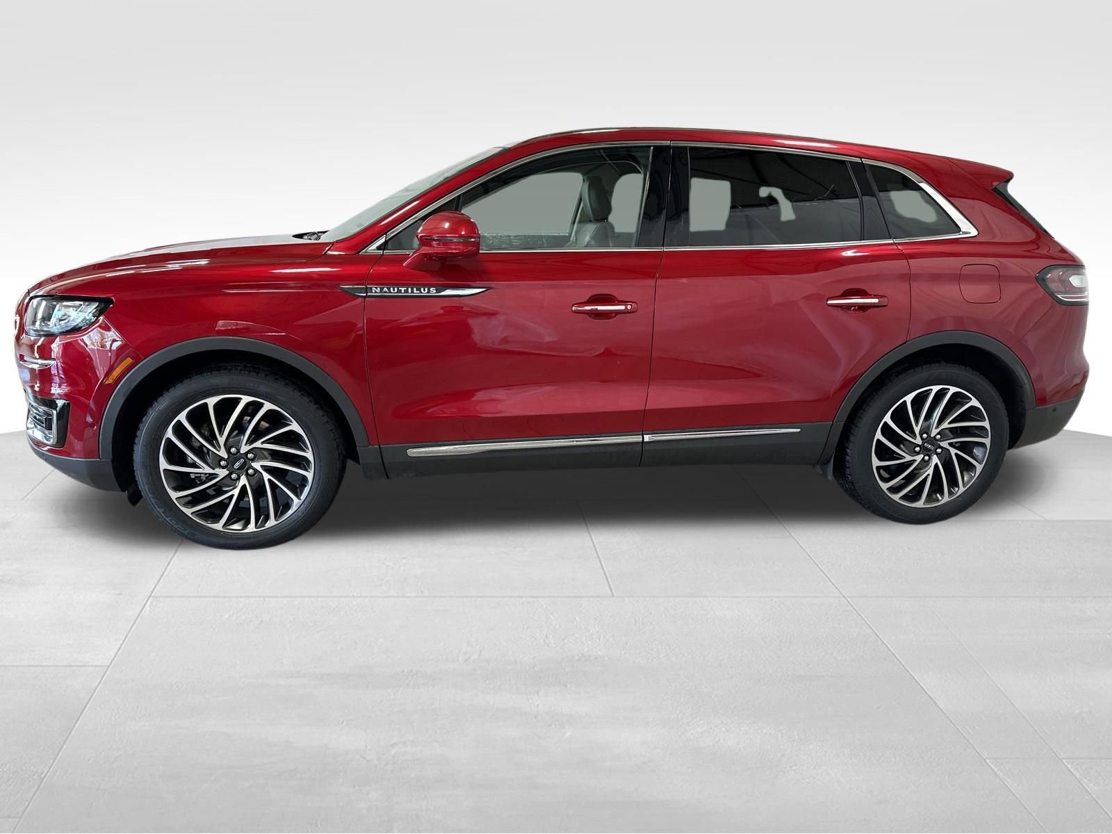 Used 2020 Lincoln Nautilus Reserve image 5